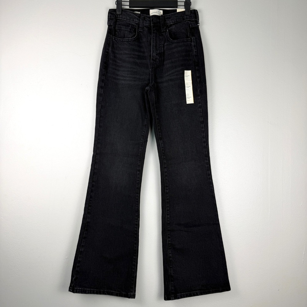 Universal Thread High-Rise Flare Jeans Women's 0/R Black Cotton Comfort Stretch